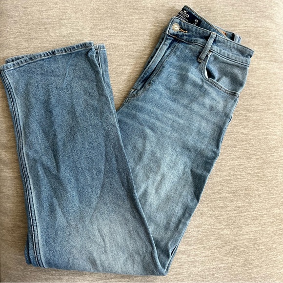 ULTRA HIGH-RISE MEDIUM WASH DAD JEANS - Picture 2 of 4